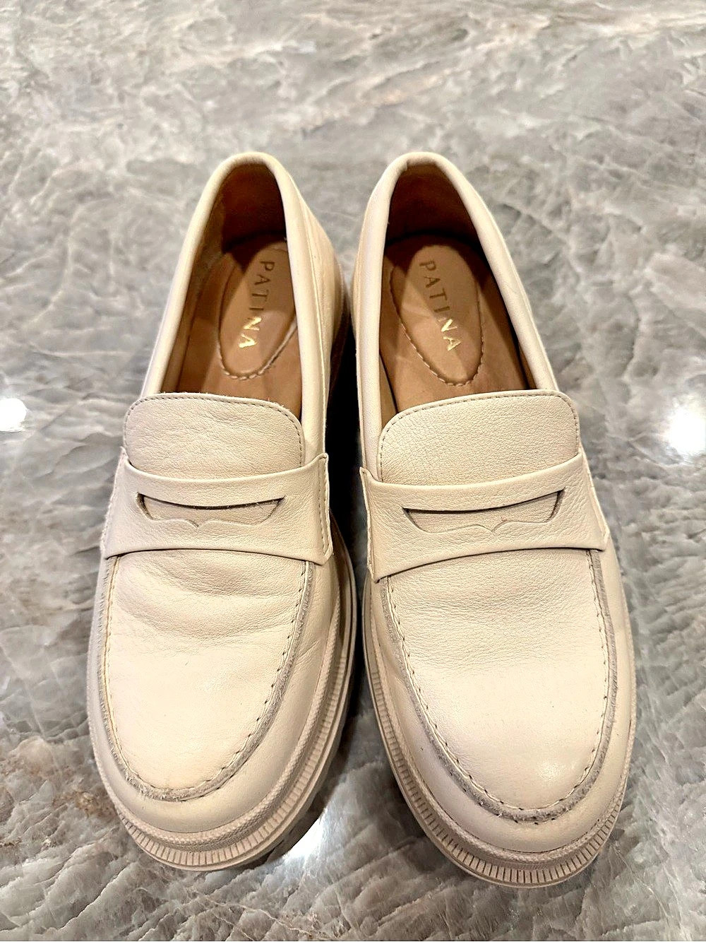 Patina Cream Leather Chunky Lug Sole Penny Loafers Size 37 / US 7